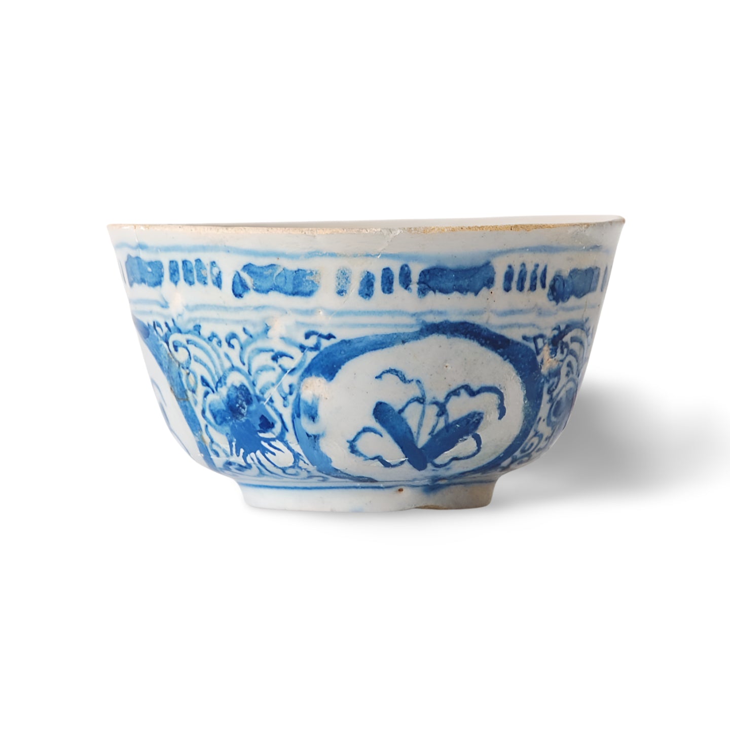 Group 7 tea bowls and 7 saucers