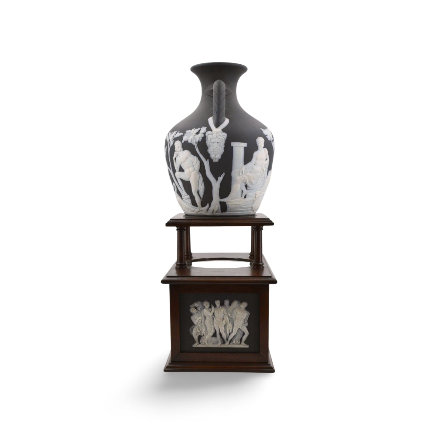 Portland Vase - Bert Bentley, Full Stand