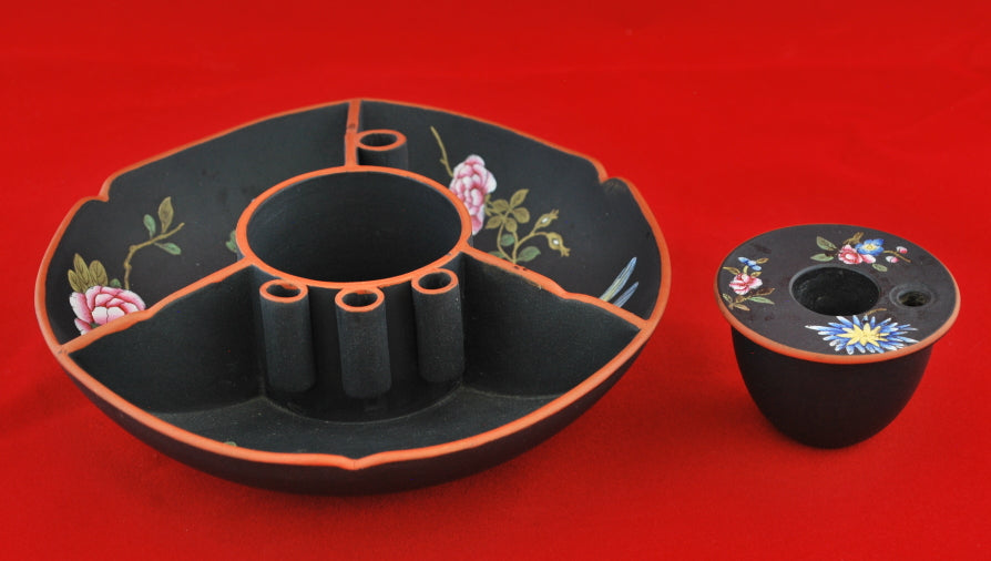 Inkstand, three comparments