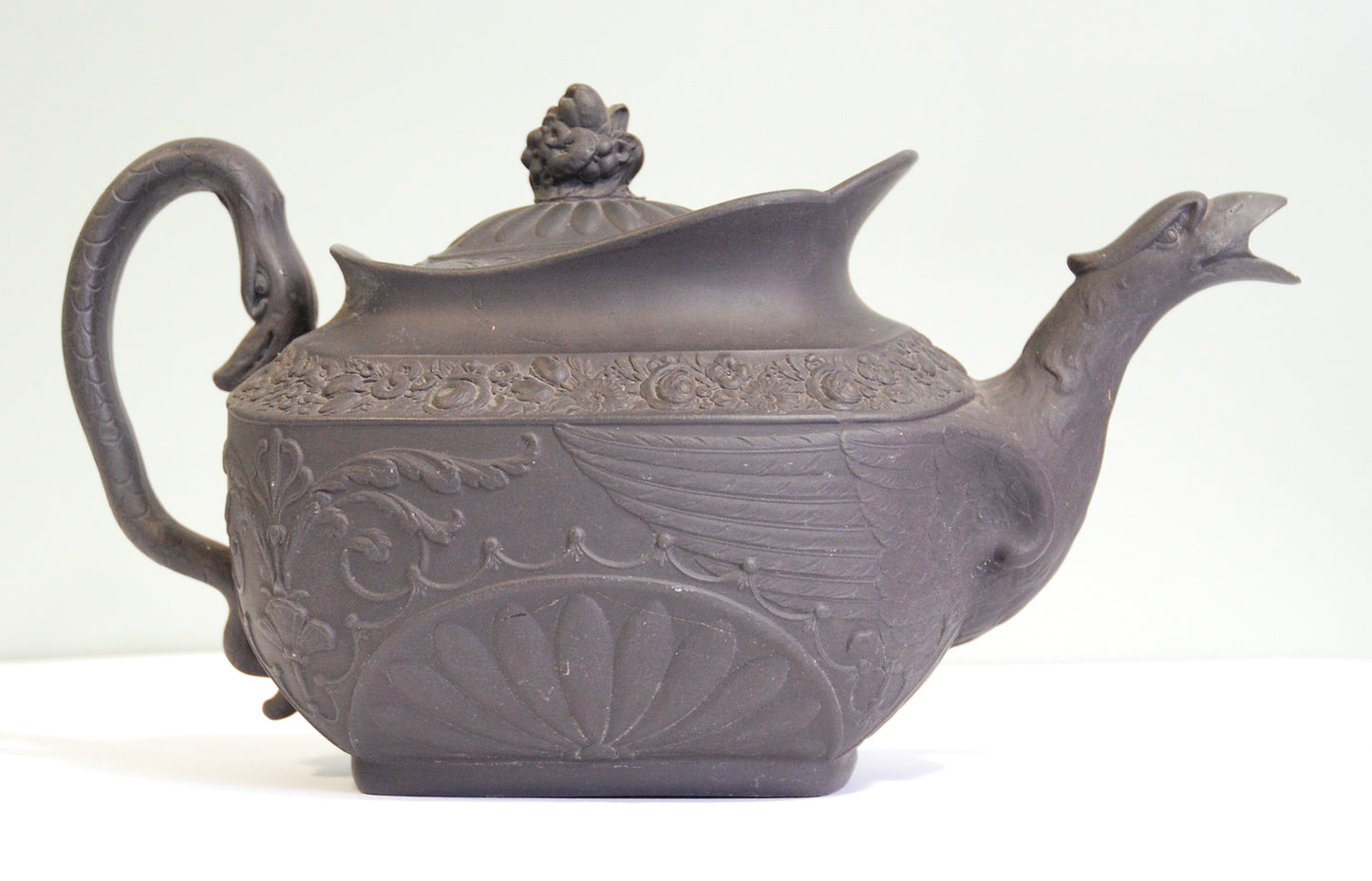 Teaset: Zoomorphic