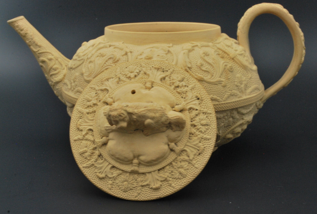 Teapot; arabesque & spaniel finial