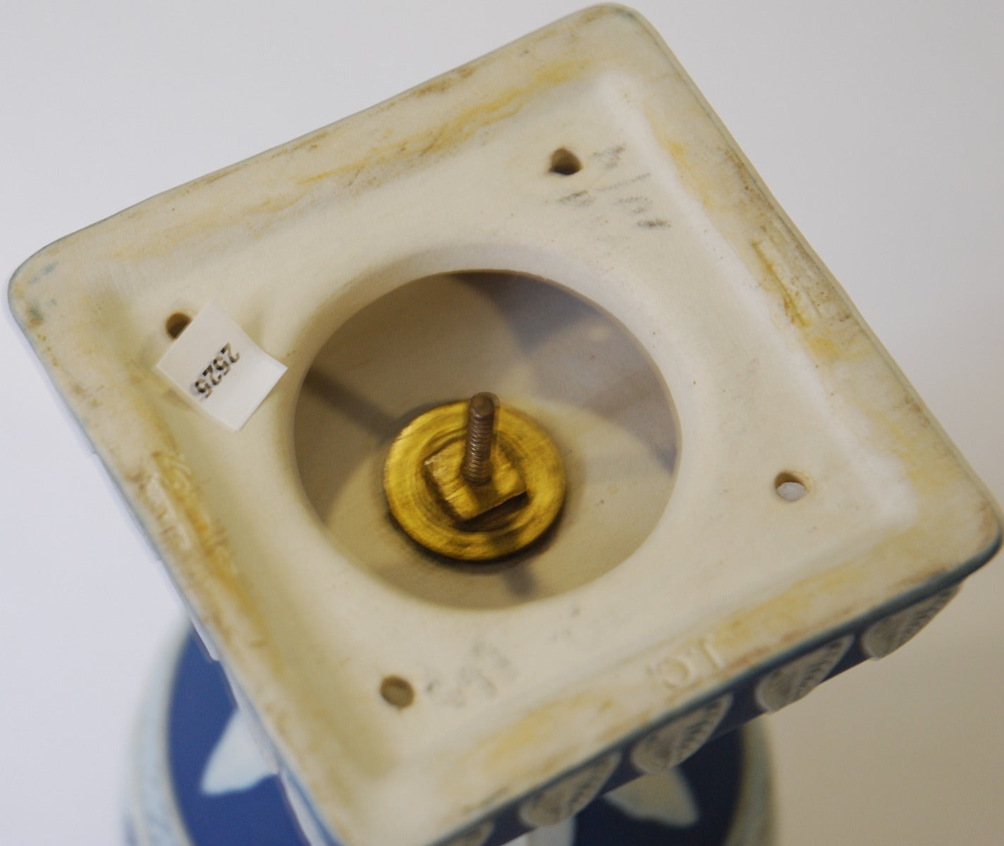 Covered jasper vase: Parthenon