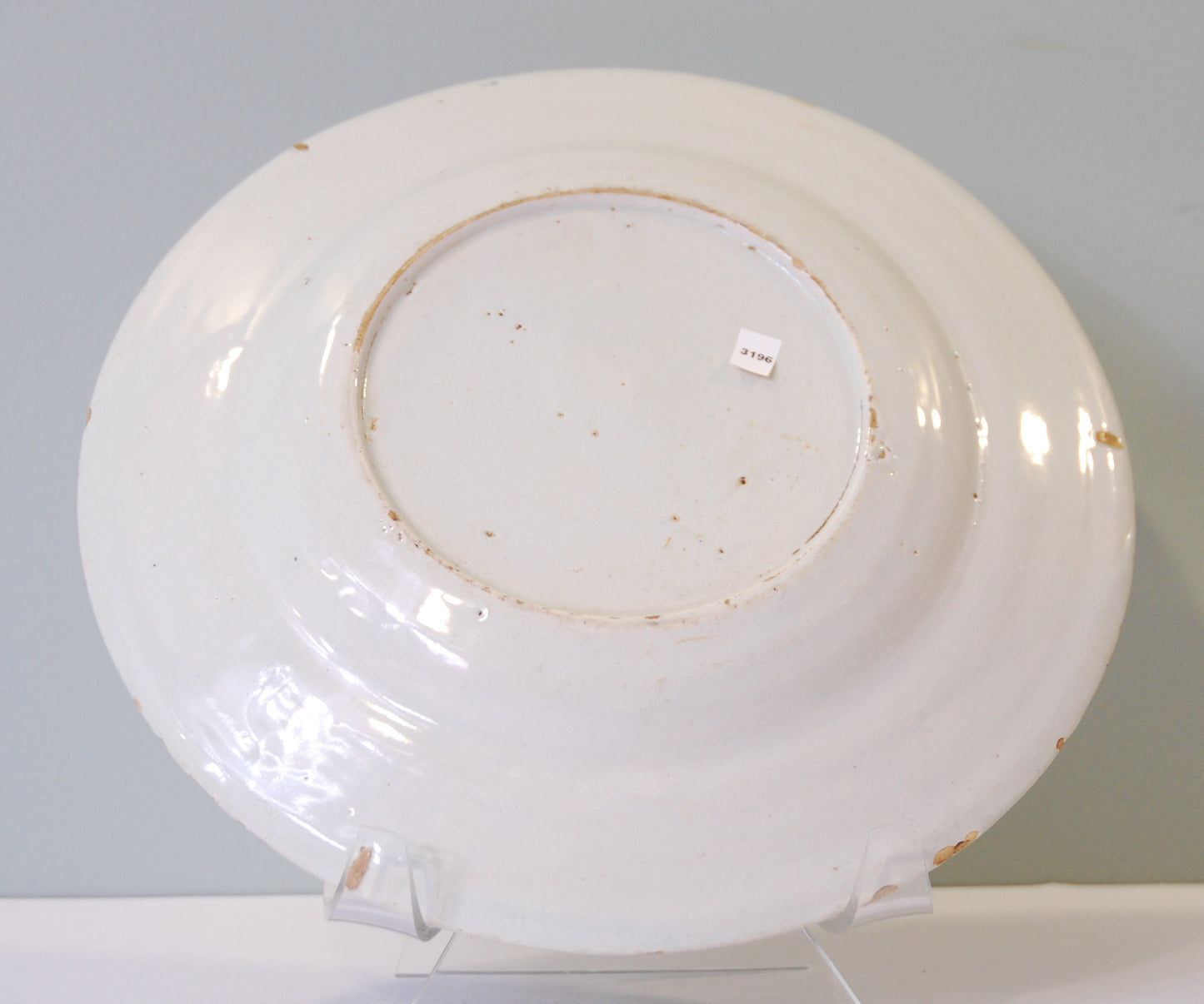 Delft Plate: Polychrome, Flowers; blue leaves