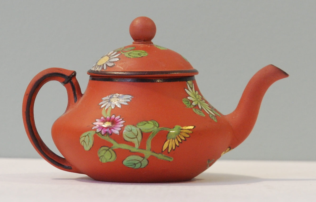 Miniature teawares: Teapot. Capri enamelling.