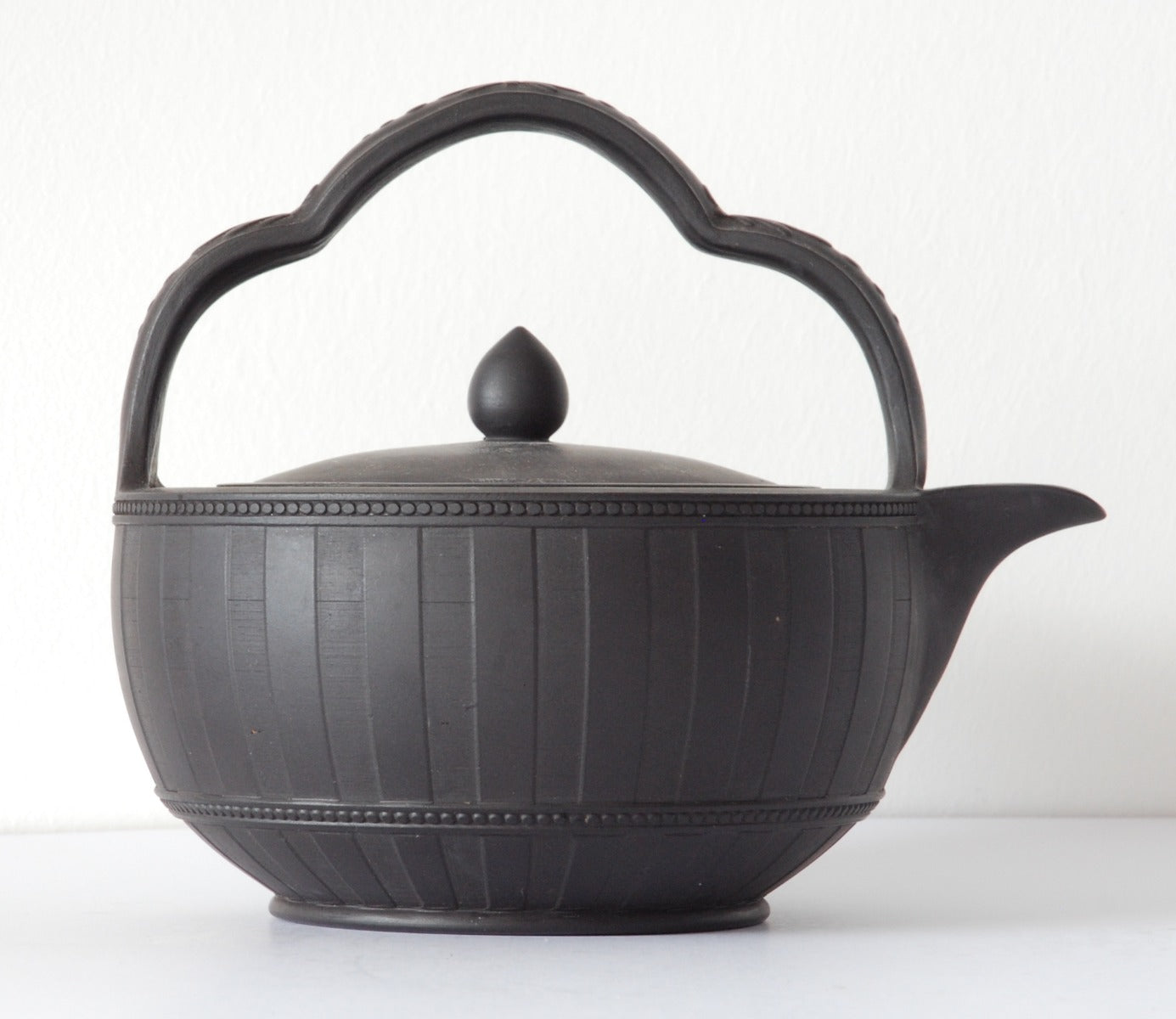 Tea kettle