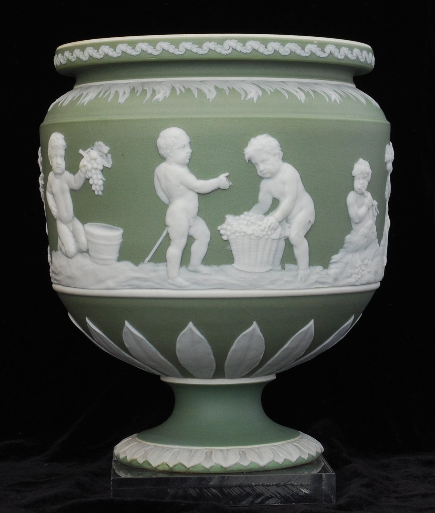 Cache Pot