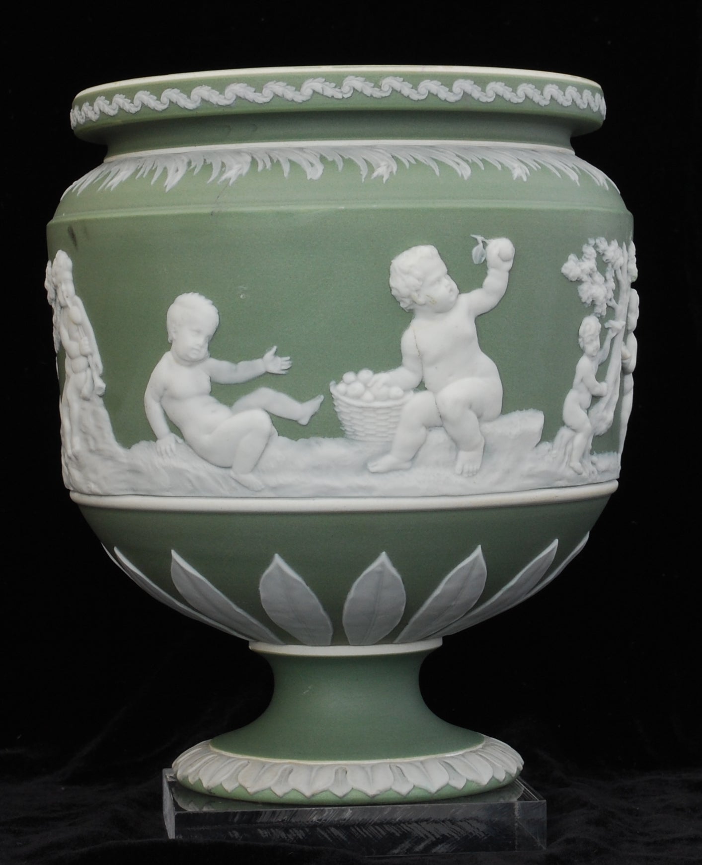 Cache Pot