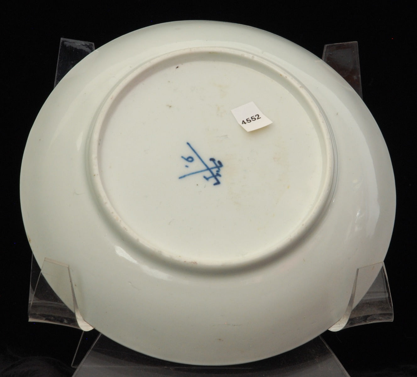 Saucer: Ruins, coloured