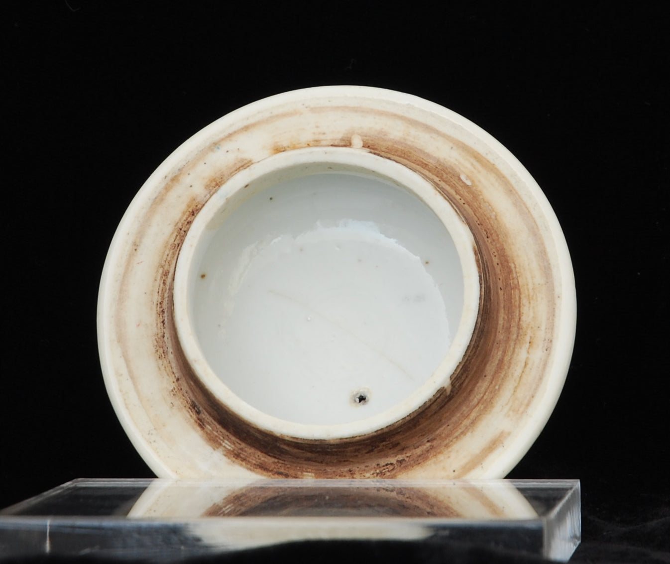 Chinese Teapot, Giles decorated: Stag Hunt