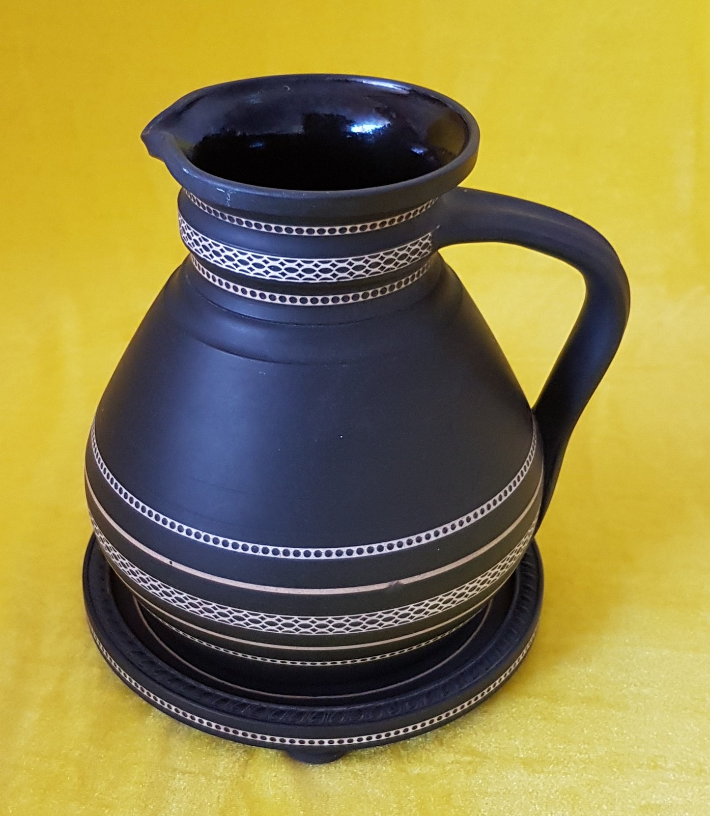 Ale Jug: Henri II inlay