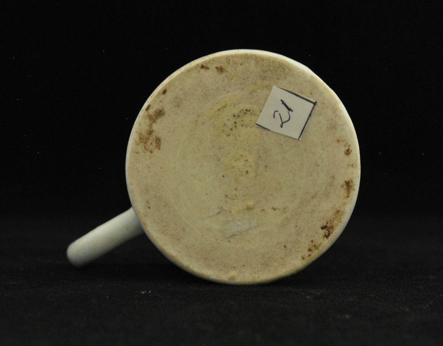 Coffee Can: Fisherman & Cross-legged Chinaman