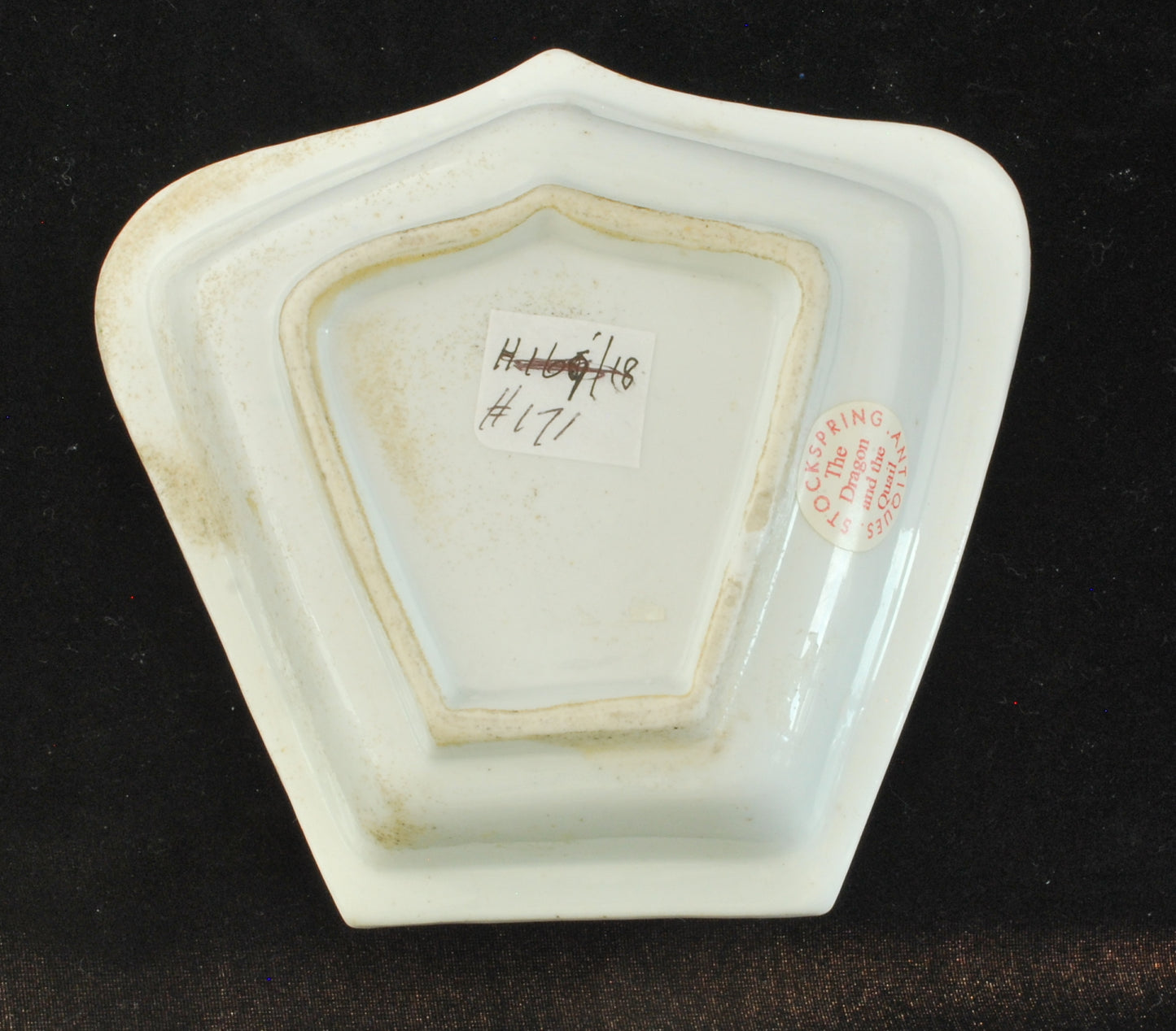 Hors D'oeuvre dish, Kakiemon