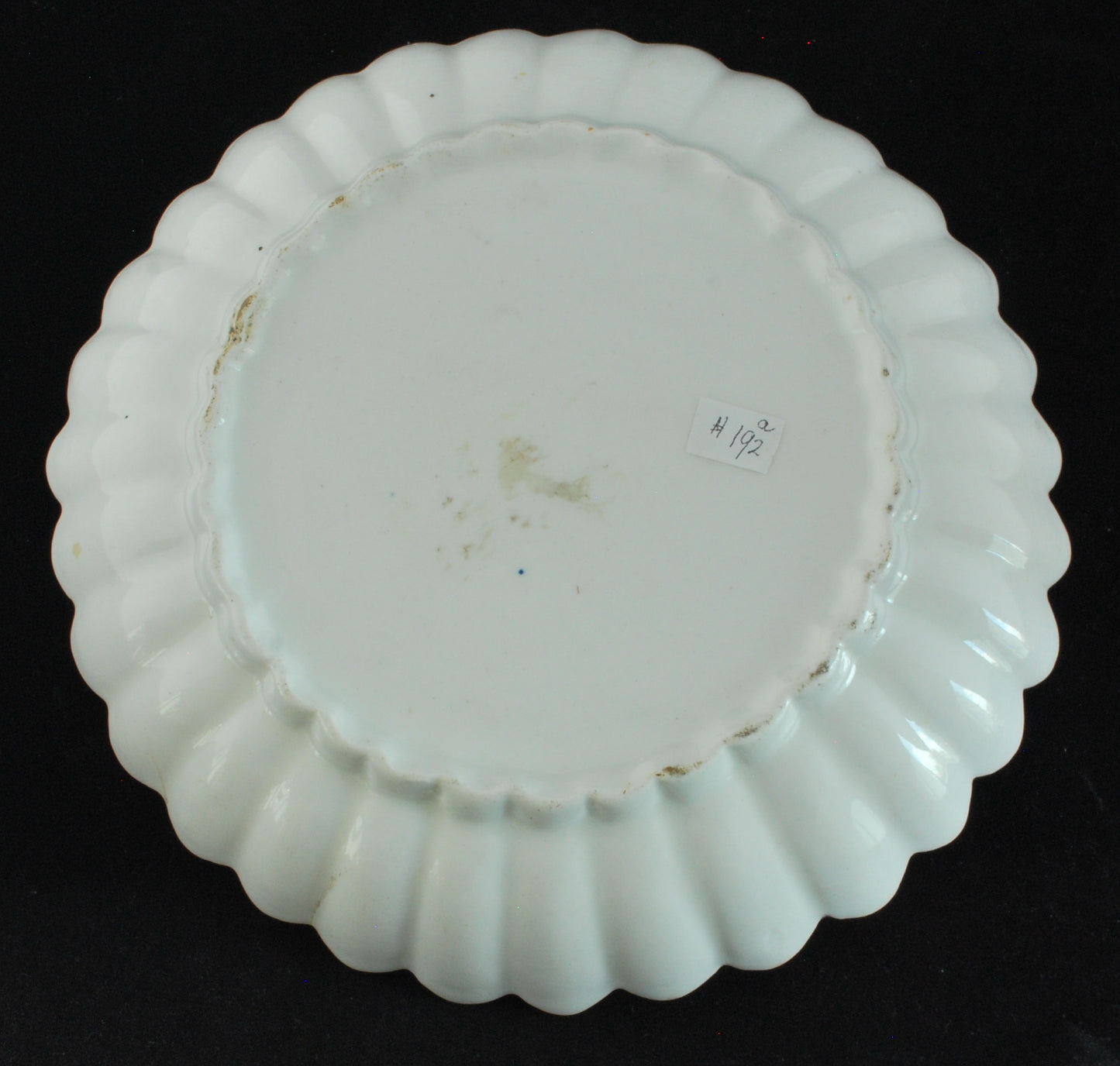 Pair Fluted Dishes: Two Quail