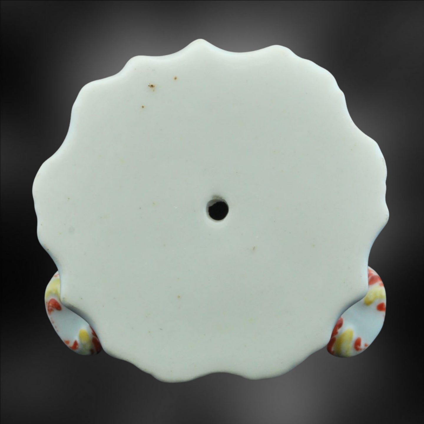 Stand or pedestal, Kakiemon