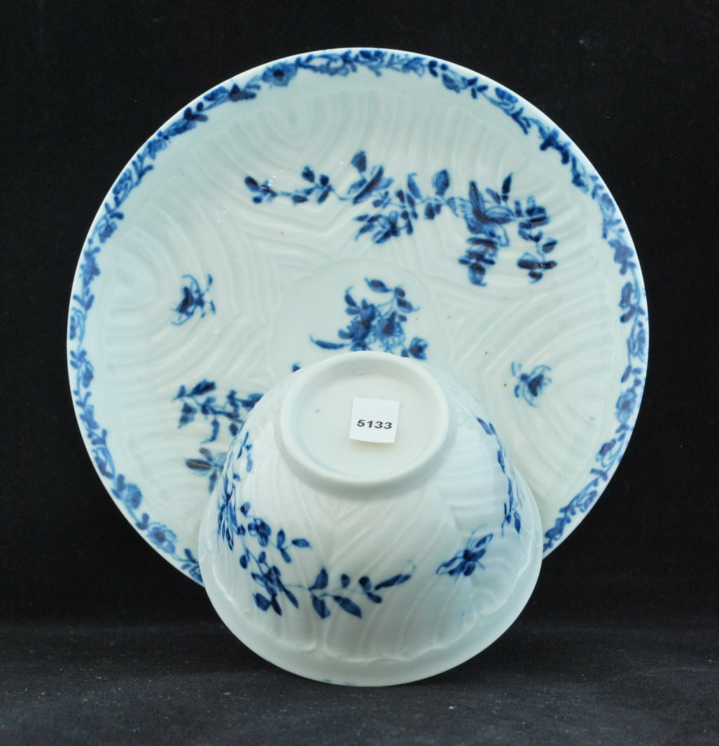 Tea Bowl & Saucer: Feather Moulded, Flowers - 4 of 6