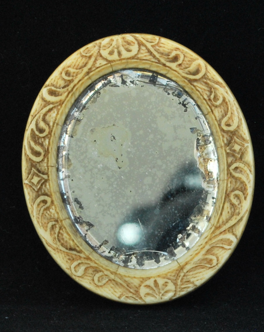 Portrait Miniature of a lady. Ivory frame.