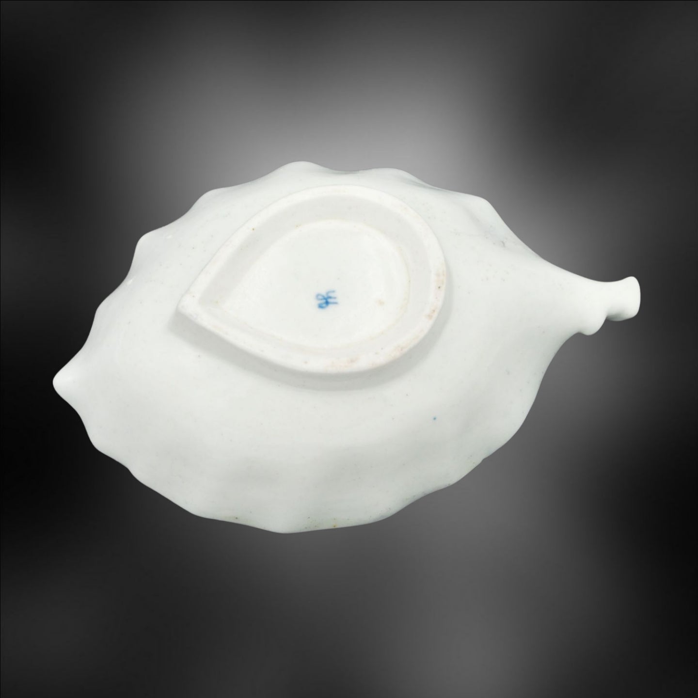 Leaf dish, Two Peony Rockbird