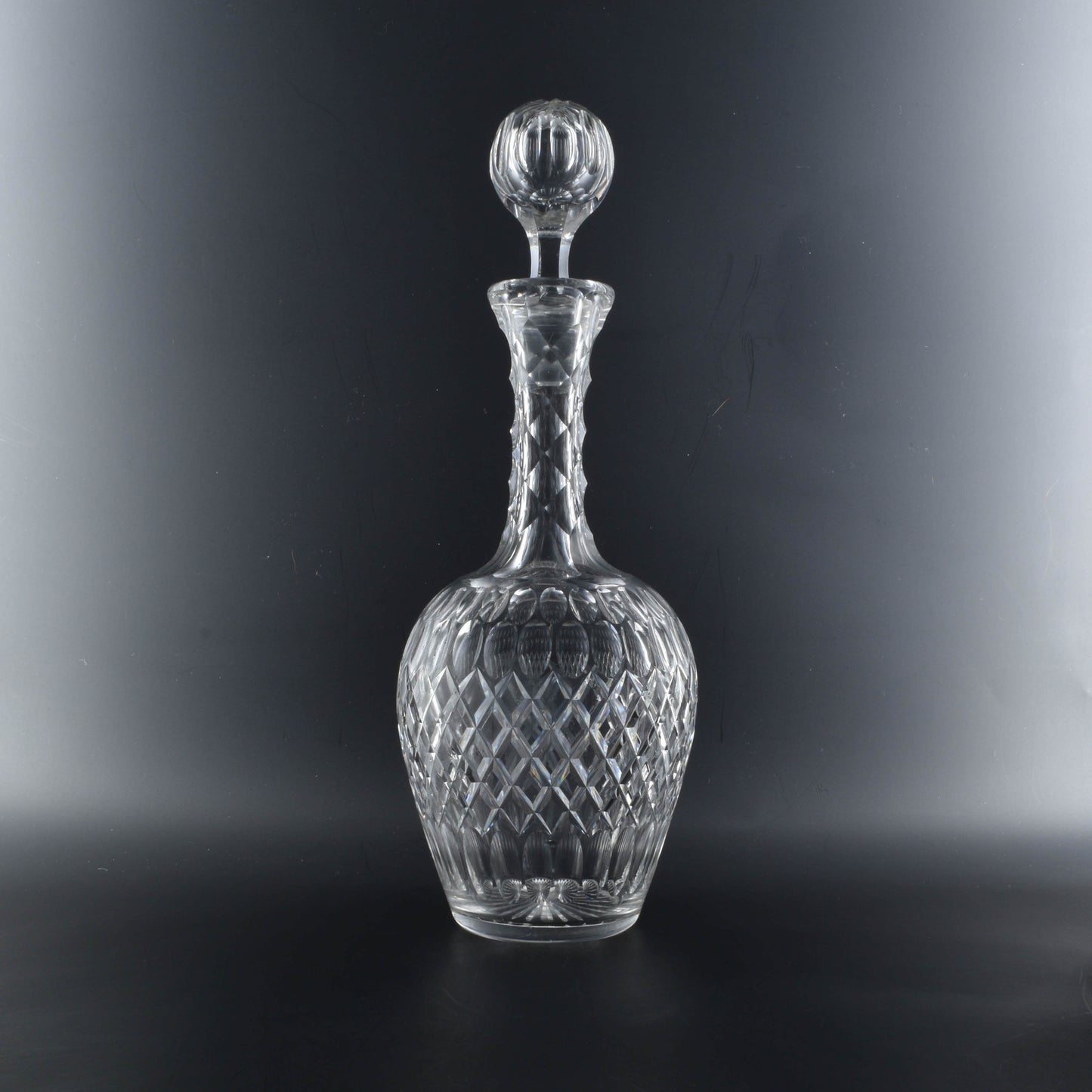 Decanter: Shaft & Globe, facetted neck