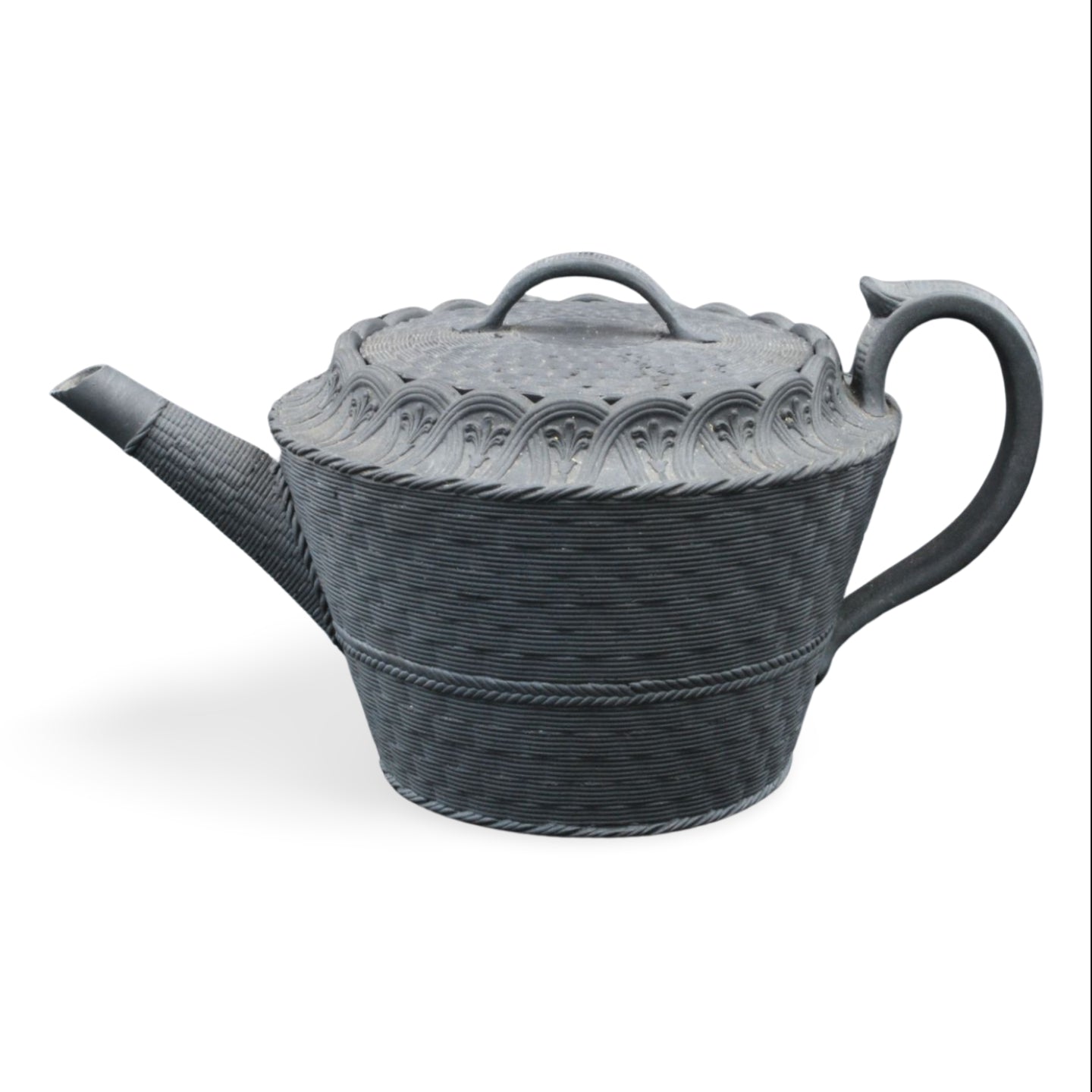 Teapot: basket weave