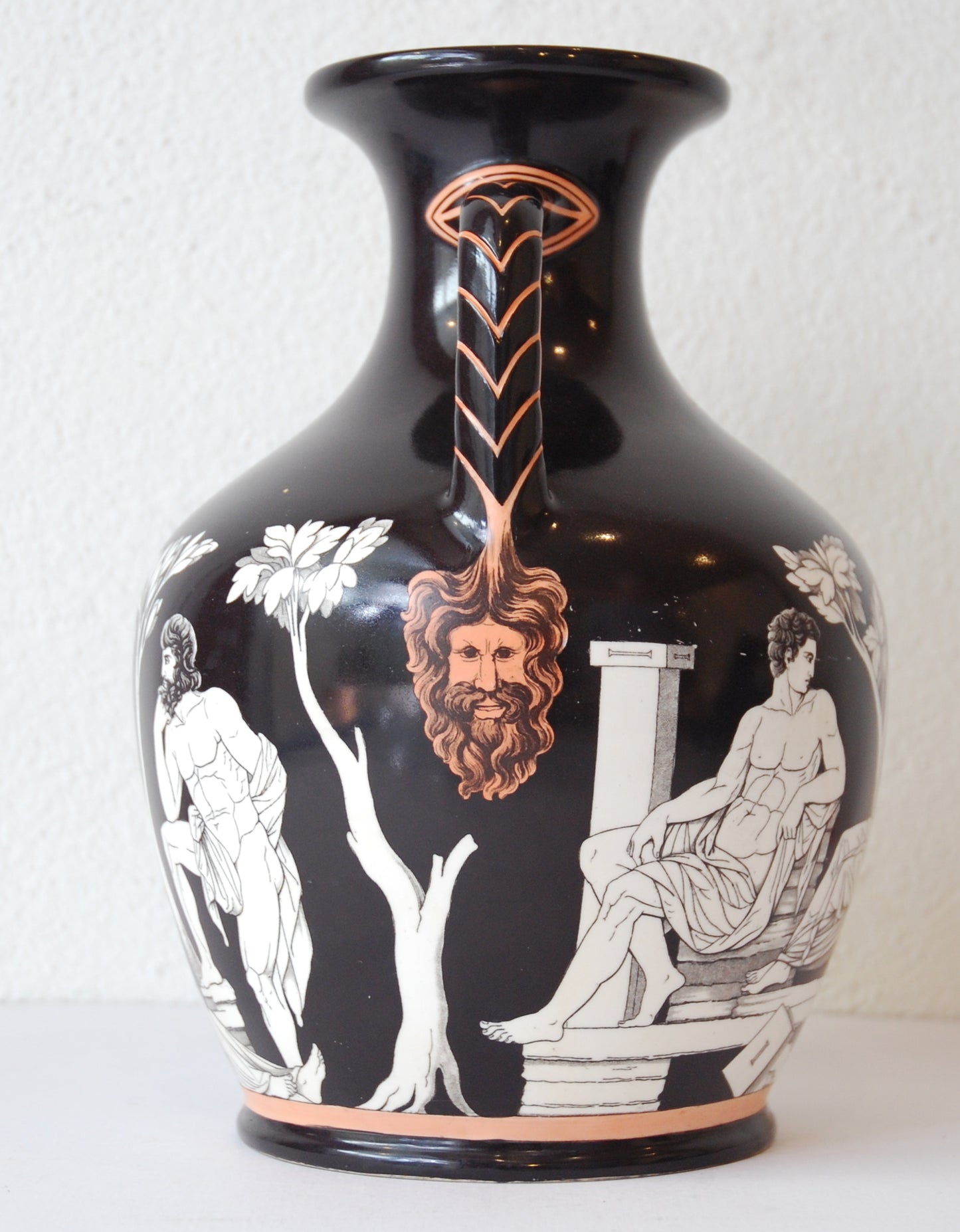 Portland Vase; Printed figures