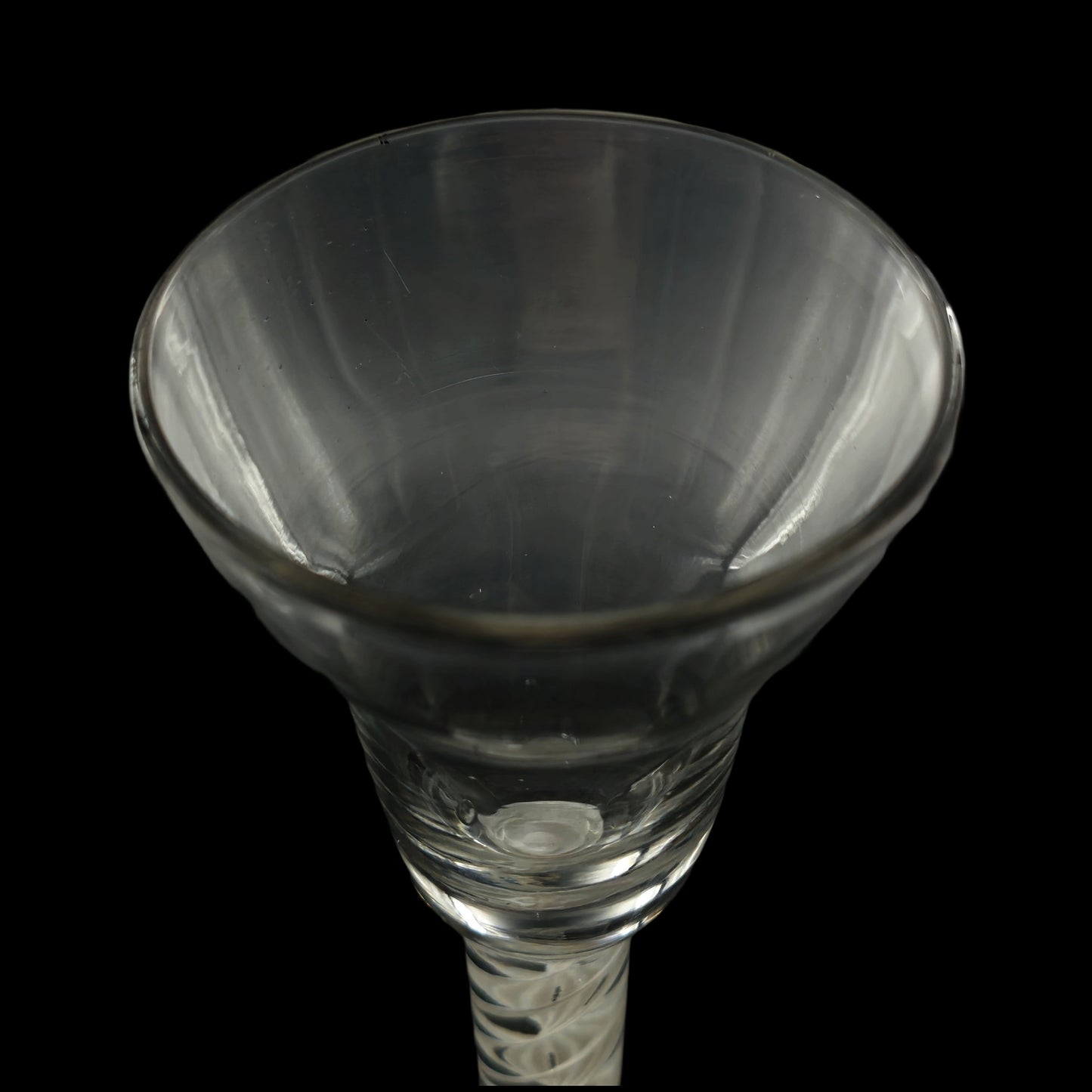 Pan-Topped glass
