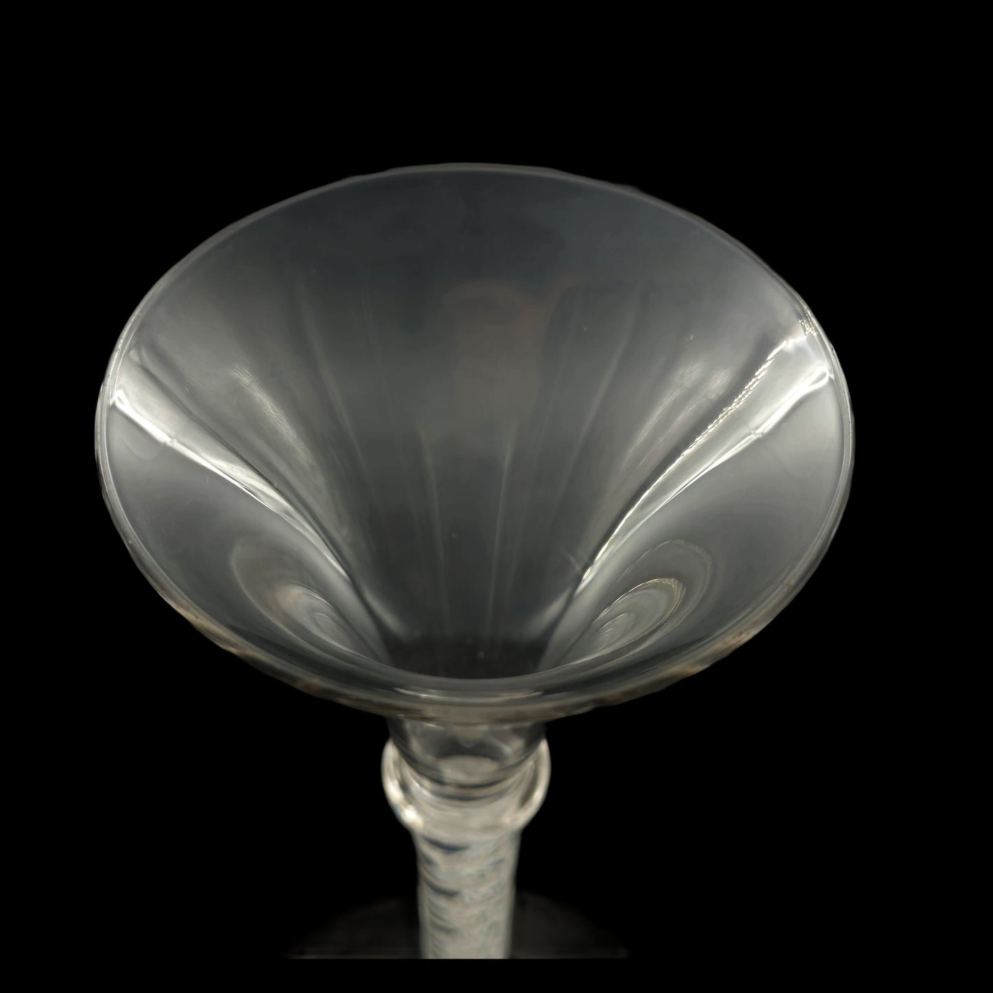 Trumpet wine glass