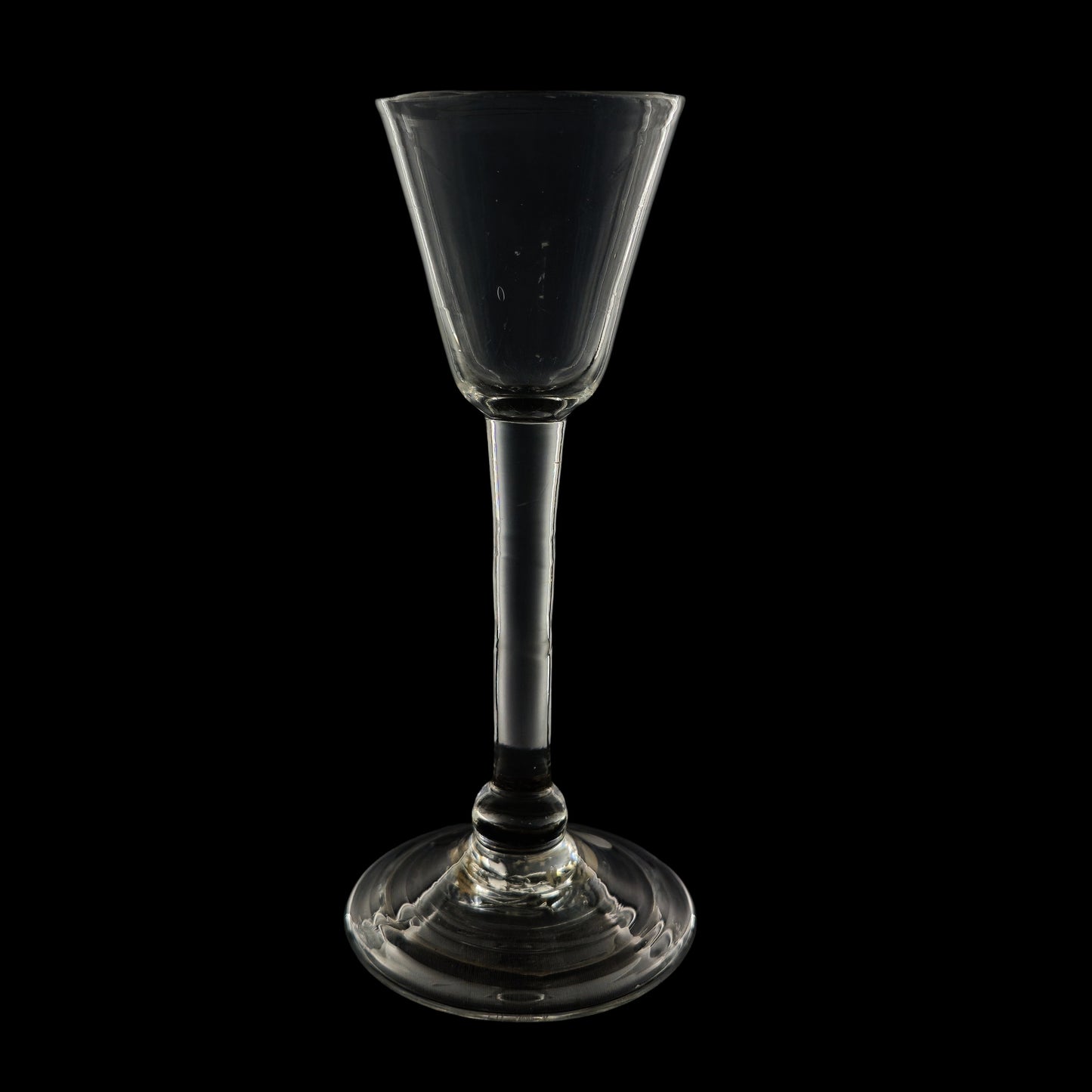 Plain-stem wine glass