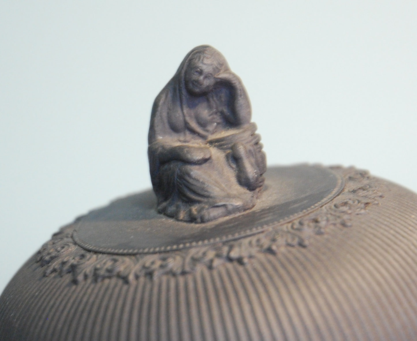 Sugar Box; ribbed & relief; widow finial