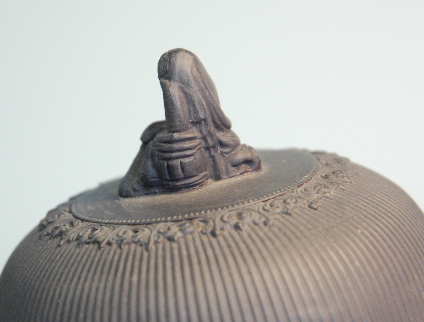 Sugar Box; ribbed & relief; widow finial