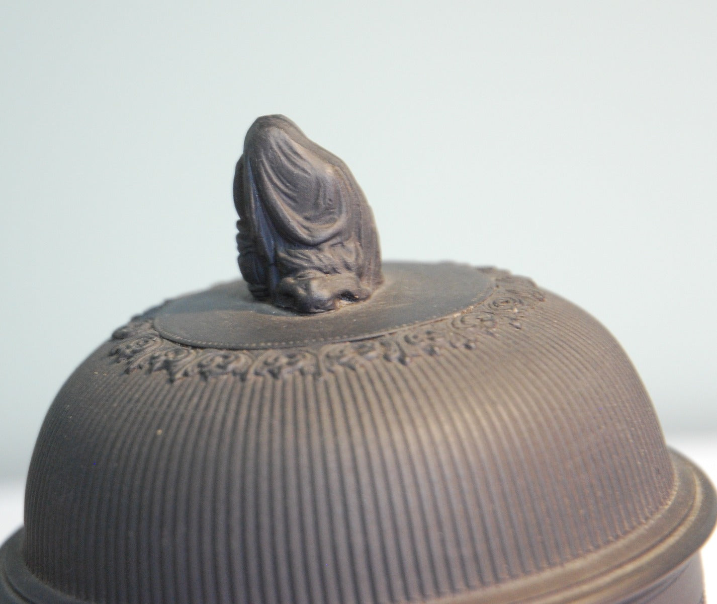 Sugar Box; ribbed & relief; widow finial