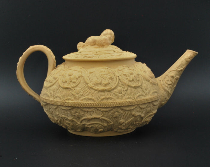 Teapot; arabesque & spaniel finial