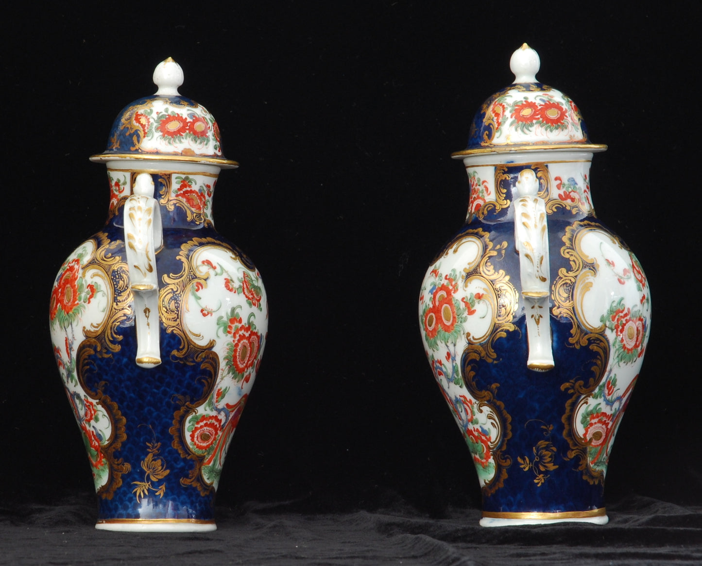 Pair vases: Jabberwocky Pattern