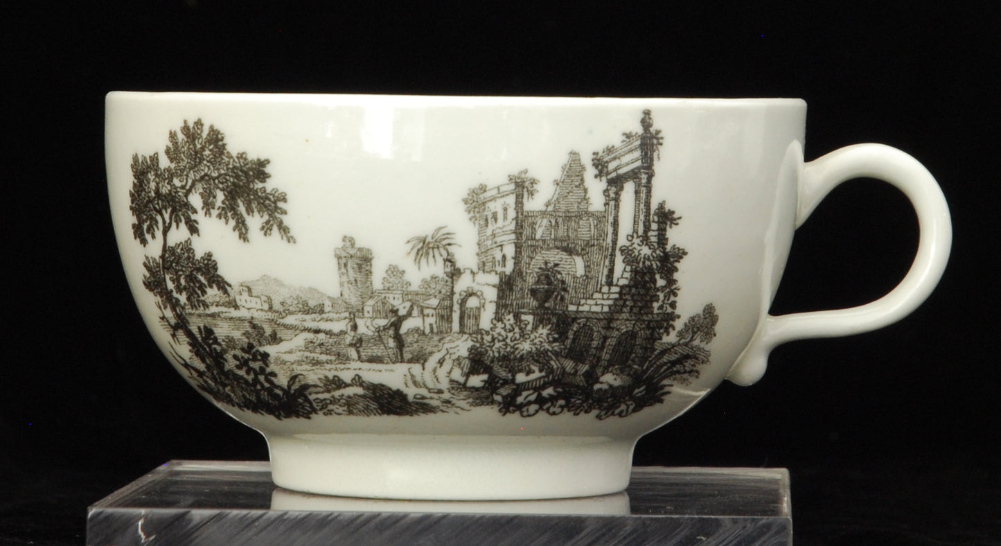Cup & Saucer: Classical Ruins