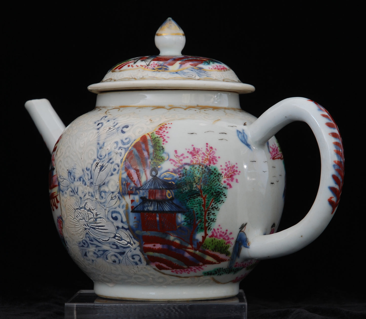 Chinese Teapot, Giles decorated: Stag Hunt