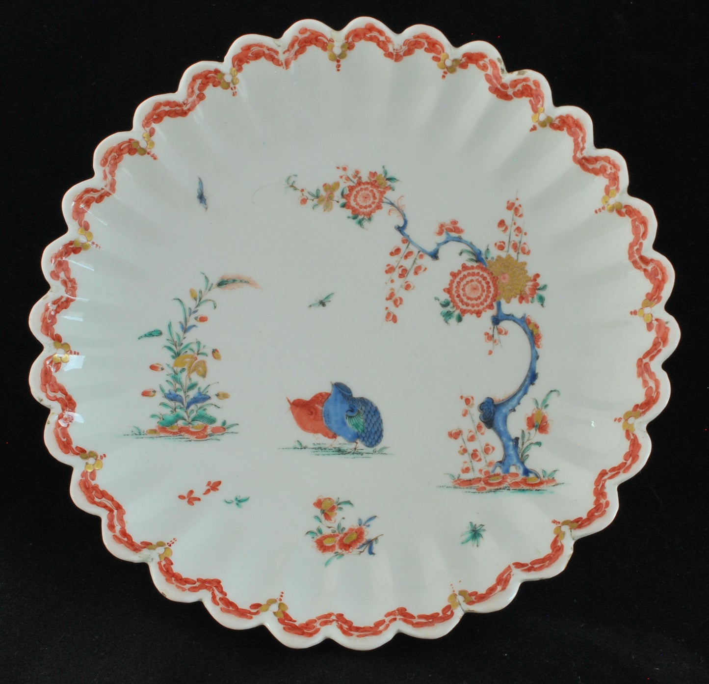 Pair Fluted Dishes: Two Quail