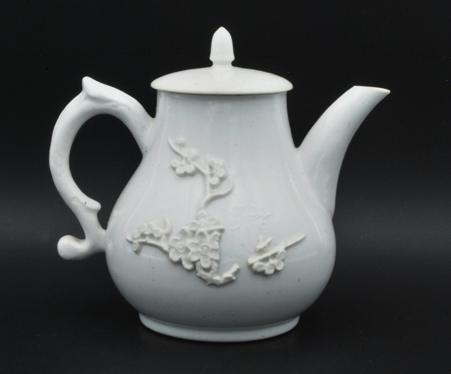 Pear-Shaped teapot with Prunus Decoration