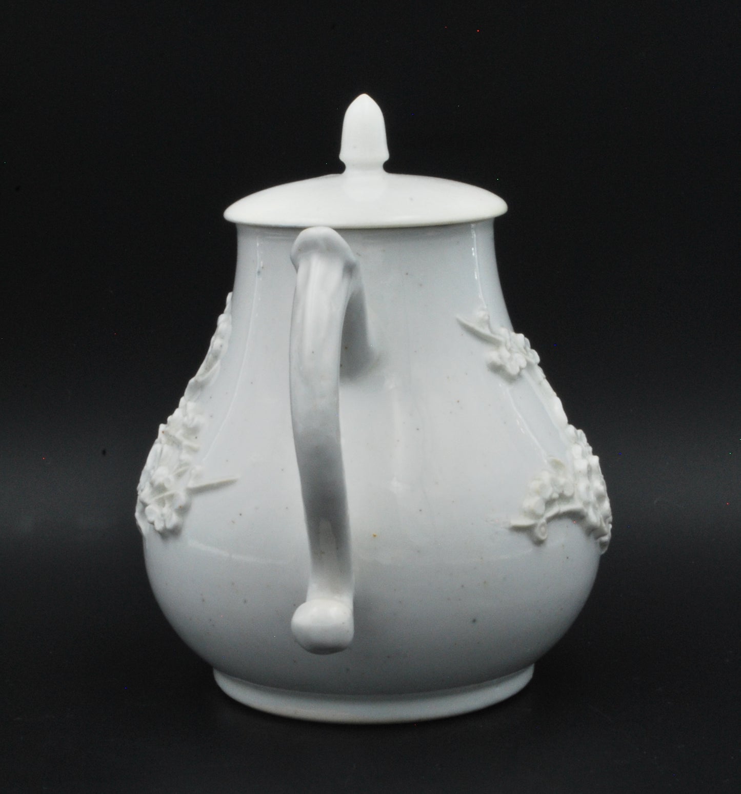 Pear-Shaped teapot with Prunus Decoration