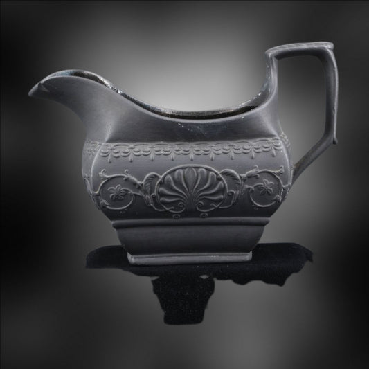 Black Jug - Anthemion